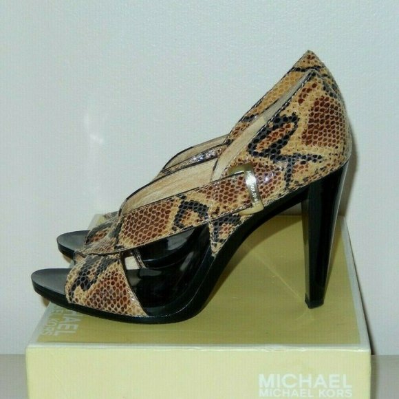 Michael Kors Heels 5.5 Iona Camel Reptile Snake Sandals Worn Once with Box - Picture 5 of 11